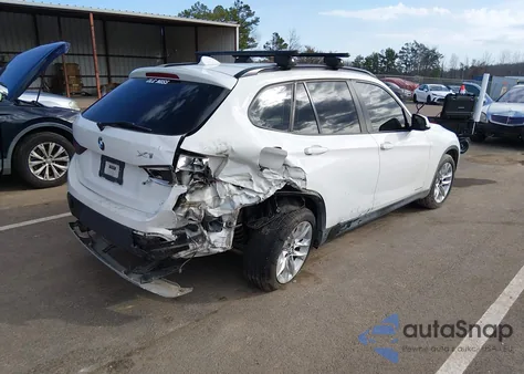2015 BMW X1 xDrive28I z USA, uszkodzony, nr VIN WBAVL1C56FVY34762